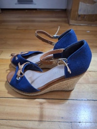 women wedge blue heels/talons City of Montréal Greater Montréal Preview