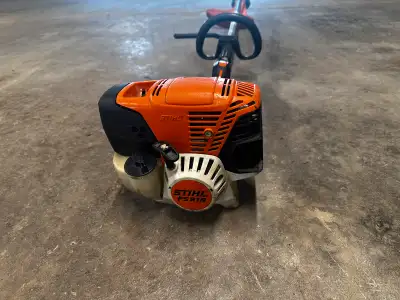 Stihl FS 91R Straight shaft line trimmer. Good condition Runs and starts right up