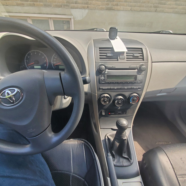 Toyota Corolla CE 2009 dans Autos et camions  à Ville de Québec - Image 4