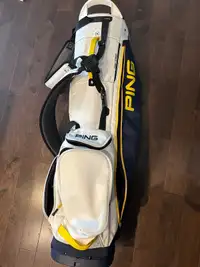 Ping Hoofer Lite Stand Bag (Excellent Condition)