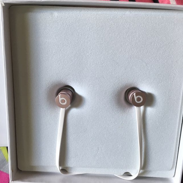 Urbeats 2.0 Gold Wired in ear Beats Headphones (OPEN BOX NEW) in Headphones in Regina - Image 2