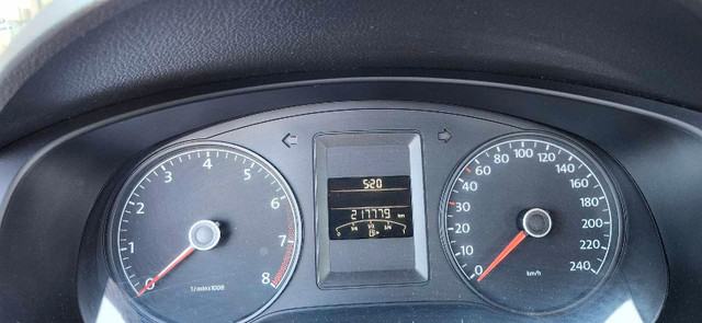 Volkswagen JETTA 2012 2.0L dans Autos et camions  à Ville de Montréal - Image 4
