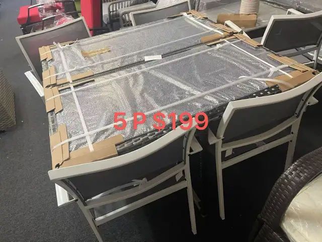 Warehouse for sale Outdoor patio furniture set in Patio & Garden Furniture in Markham / York Region - Image 5