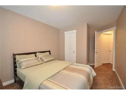 2 Bedroom Harbour Landing Basement Duplex in Long Term Rentals in Regina - Image 8