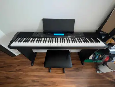 Casio piano CDP-240R, View more