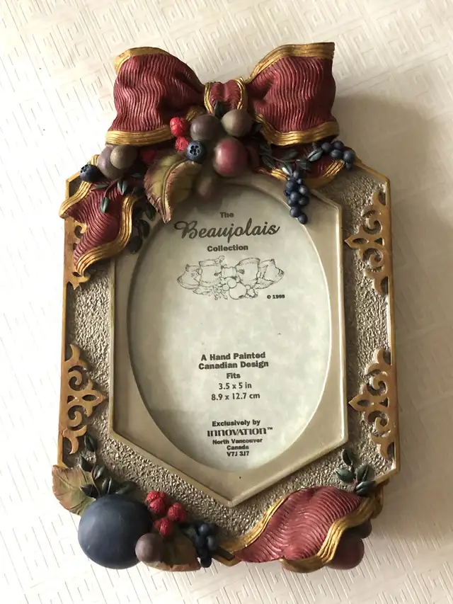 Brand new Beaujolais collection, hand-painted 3-D picture frame in Other in City of Toronto - Image 2