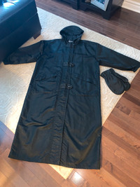 LaParka Black Nylon Shell Coat and Matching Mittens