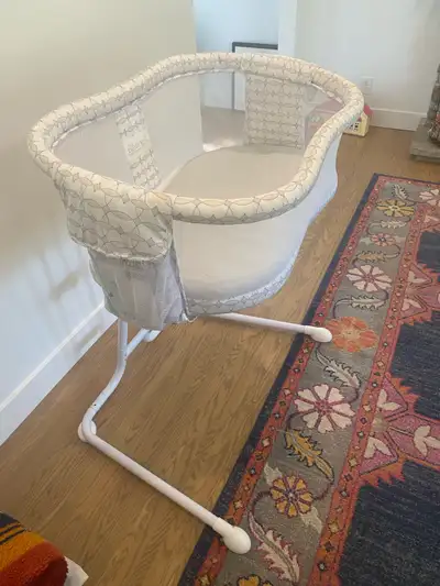 Halo Bassinett Baby Sleeper, View more