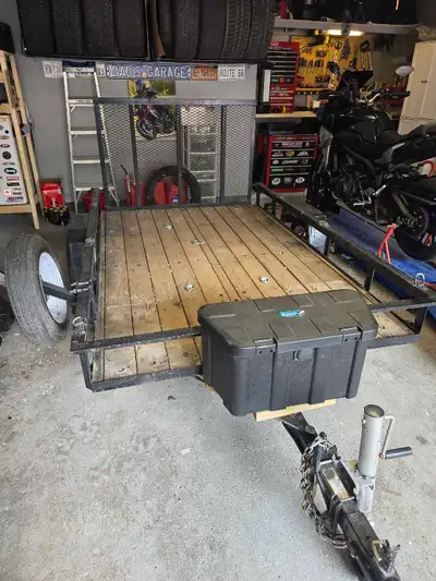 5x8 utility trailer - pressure treated floor boards - tongue box - two wheel chocks for motorbikes,...