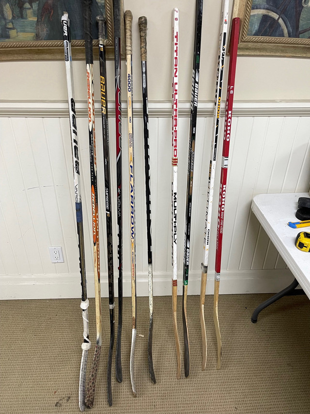 Senior hockey sticks right and left used  in Hockey in City of Toronto - Image 2