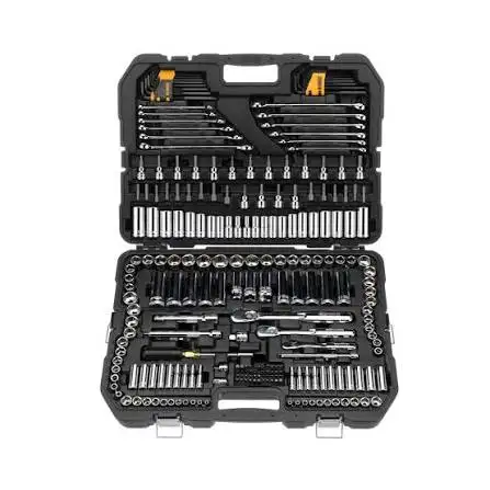 Brand New DEWALT Mechanics Tool Set, 247-Piece (DWMT81535) Neuf in Hand Tools in City of Montréal - Image 4