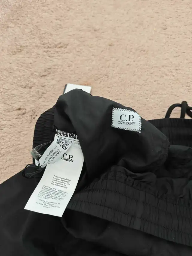 CP company men pants summer in Men's in Edmonton - Image 4