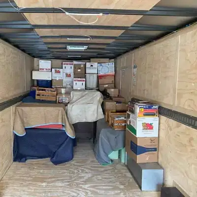 Stress-Free Moving in Calgary ✨ $100/hr Truck 15–26ft + 2 strong movers included ✨ Minimum 2 hours ✨...