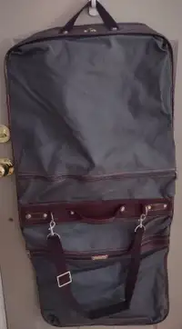 Vintage Samsonite Folding Garment Bag.