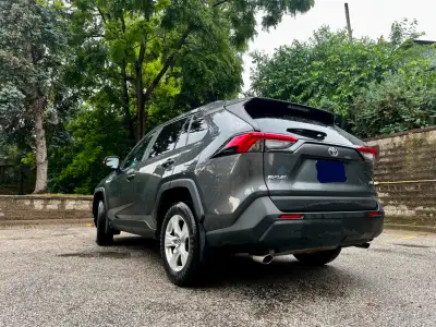 ✅ Details: • One owner • Garage kept, non-smoker, no pets • Runs and drives well — no mechanical iss...