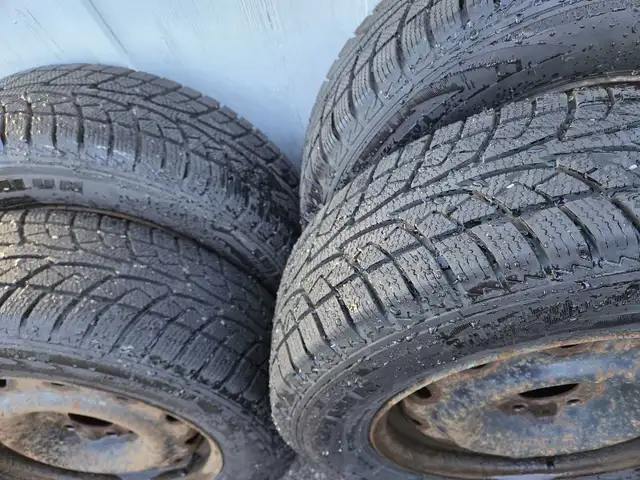 All season tires (215/65R15) with rims in Tires & Rims in Kawartha Lakes - Image 7