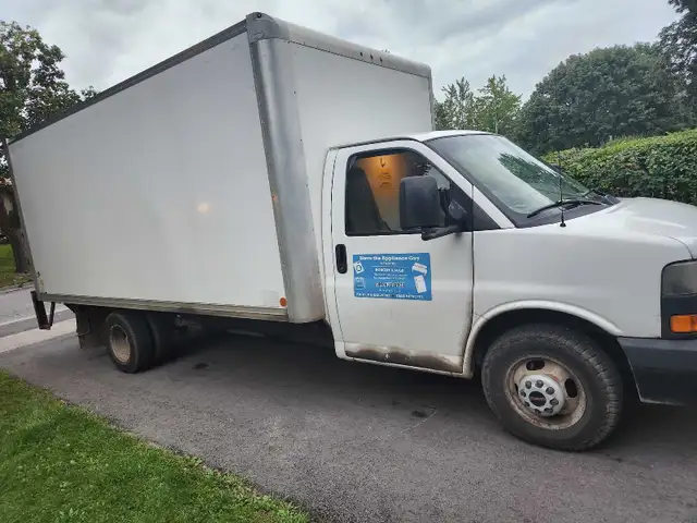 GMC DELIVERY TRUCK604579878594170883
