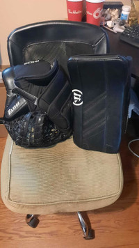 Warrior G2 glove and blocker set
