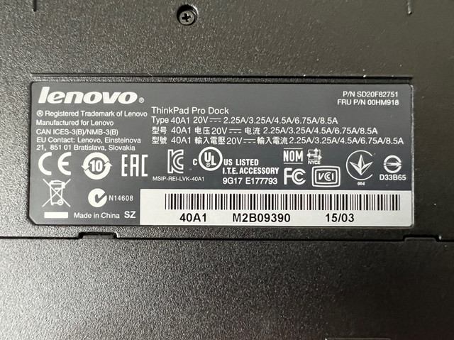 Lenovo ThinkPad Pro Dock 40A1  with powercord- can meet in Scarb in Laptop Accessories in Markham / York Region - Image 2