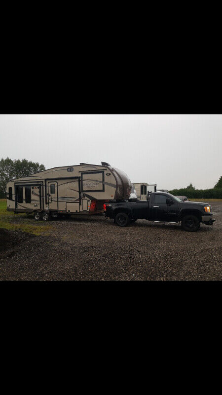 RV trailering & boat haulage   Mcintoshs haulage and towing in Travel Trailers & Campers in Norfolk County - Image 2