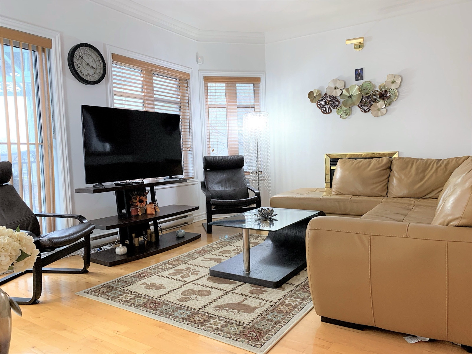 1232 Rue Saint-Charles O — photo 3