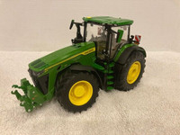 1/32 JOHN DEERE 8R-410 Farm Toy Tractor