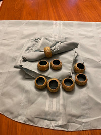 Table cloth, matching napkins and napkin rings
