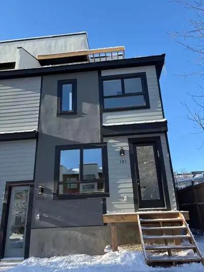 Beautiful, modern 4-bedroom townhouse located in the highly desirable inner-city community of Shagan...