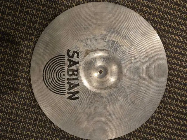 16" Sabian Cymbal in Drums & Percussion in Windsor Region - Image 2