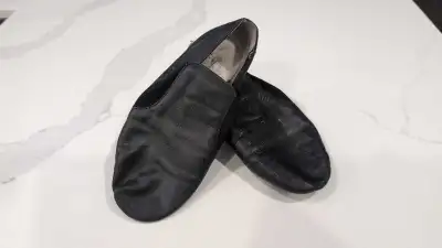 Gently used girls ballet slippers size 1 $15 obo