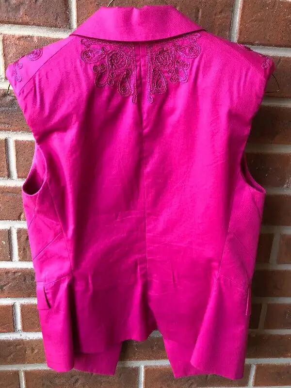 Matthew Williamson for H&M Hot Pink Vest in Women's - Tops & Outerwear in Mississauga / Peel Region - Image 6