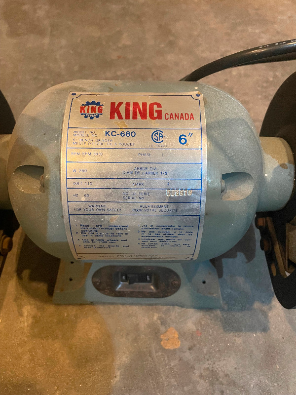 King 6 inch bench top grinder in Power Tools in Hamilton