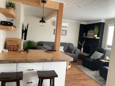 OSOYOOS SNOWBIRD RENTAL 2025/26 Condo for rent September 15-May 31st (dates flexible) Cozy lakefront...