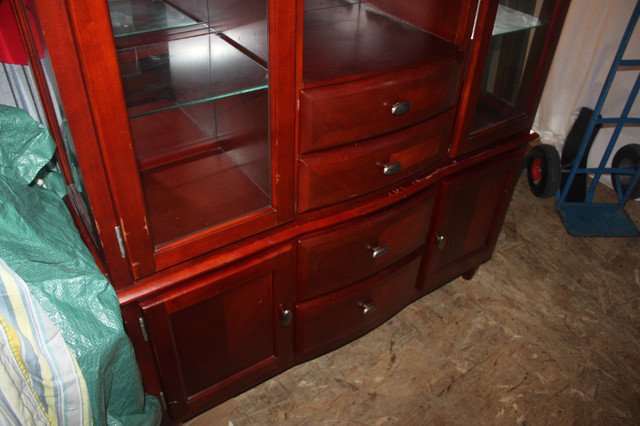 Display Cabinet in Hutches & Display Cabinets in Peterborough - Image 4