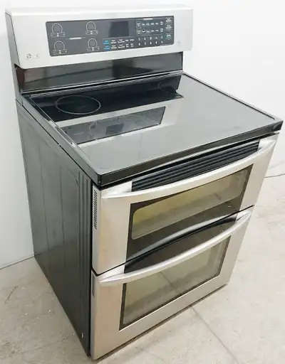 LG STAINLESS FLAT-TOP DOUBLE OVEN STOVE (model LDE3031ST), View more