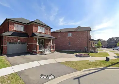 2 Rooms (for 2 Occupants) Rent includes gas & internet, utilities 30% about $120/month, Utilities pr...