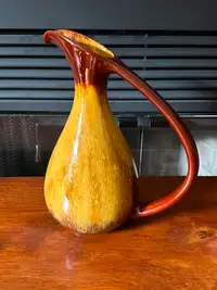 X-large yellow glaze vintage blue mountain pottery jug vase
