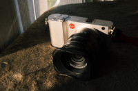 Leica T with Leica Vario-Elmar TL 18-56mm asph