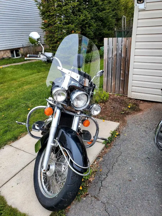 2004 Honda Shadow in Street, Cruisers & Choppers in Cole Harbour - Image 2