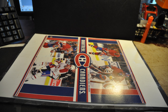 montreal canadiens hockey wall calendar nhl 2003 matt naslund jo dans Art et objets de collection  à Victoriaville - Image 2