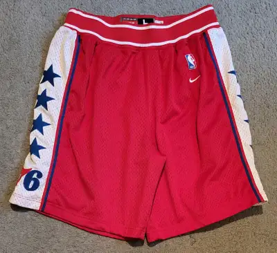 NIKE RETRO 1977 PHILADELPHIA 76ERS SHORTS LARGE, View more