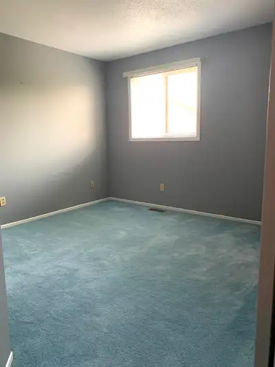 Hi, Private unfurnished room available for immediate occupancy in 3 Bed/2.5 bath furnished townhouse...