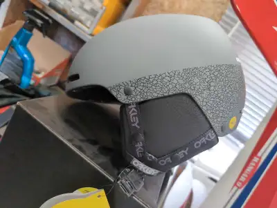 Oakley Mod1 Pro Helmet, View more