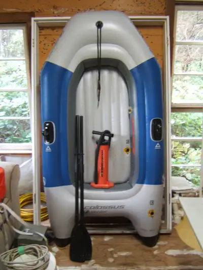 Sevylor Colossus 6’10” with oars and air pump. I don’t know for sure but it looks like this thing ha...