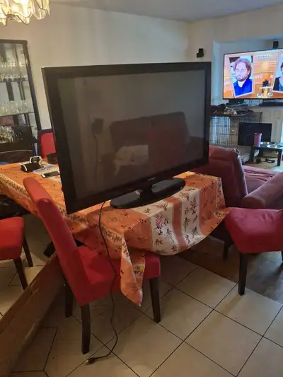 T.V. SAMSUNG 50 inc $100, View more