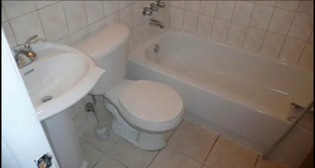 31/2 bachelor à louer in Long Term Rentals in City of Montréal - Image 8