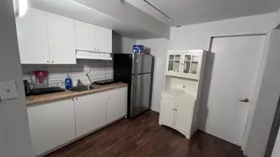 All-Inclusive Room for rent at Welland