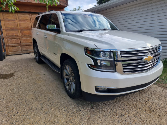 2015 CHEVROLET TAHOE LTZ 4X4 in Cars & Trucks in Grande Prairie - Image 2