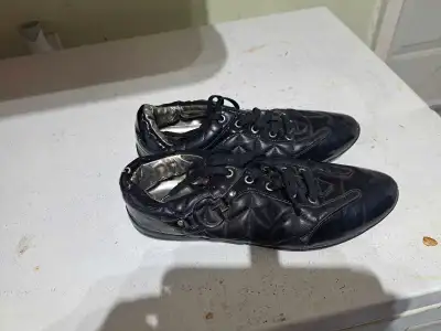 guess shoes, View more
