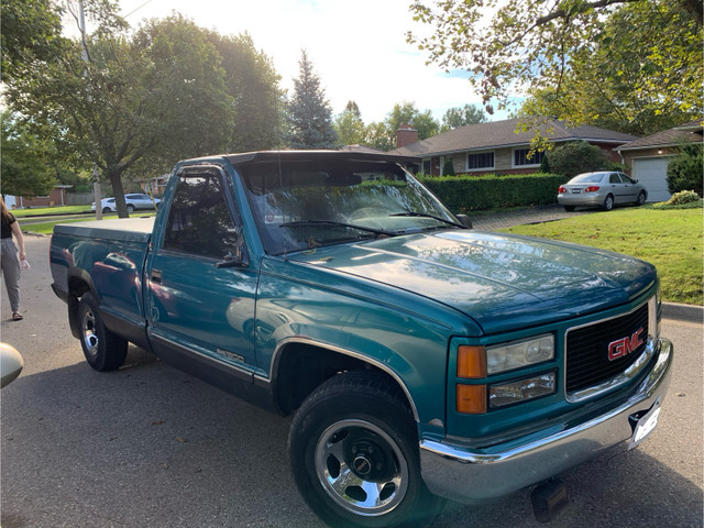 1997 Manual GMC Sierra (New Engine & Clutch), 8’ Bed in Cars & Trucks in Hamilton